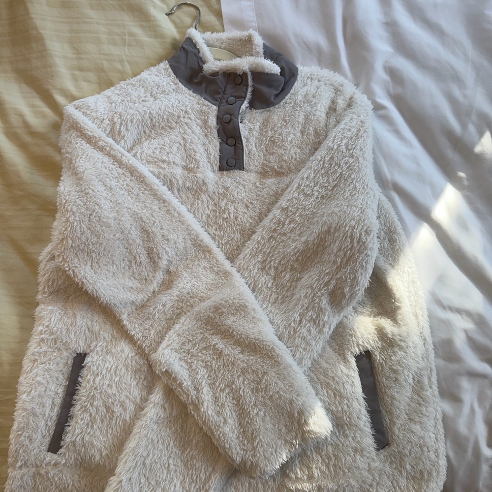 Eddie Bauer Cream Sherpa Fleece Pullover Cozy Snap Neck Jacket Size L